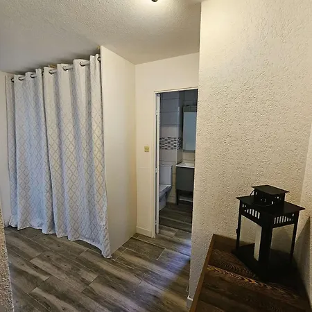Studio, 3 Couchages, Renove, A Proximite Des Plages,commerces... *