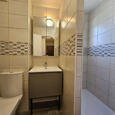 Studio, 3 Couchages, Renove, A Proximite Des Plages,commerces... Apartamento *